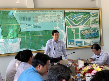 Ông Huỳnh Văn Bảo - TGĐ VRG chia sẻ các kiến nghị của Cao su Chư Sê Kam tại buổi làm việc với công ty ngày 15/11