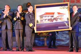 Lãnh đạo VRG xây tặng nhà văn hoá ở đảo Sinh Tồn cho bộ tư lệnh hải quân