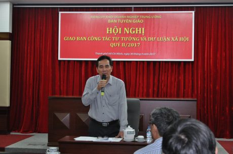 Đồng chí Trần Thanh Khê, Ủy viên Ban Thường vụ, Trưởng Ban Tuyên giáo Đảng ủy Khối DNTW chủ trì hội nghị