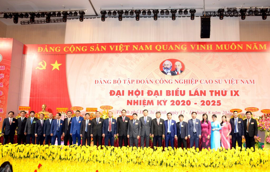 Ban Chấp hành Đảng bộ Tập đoàn khóa IX nhiệm kỳ 2020 – 2025 ra mắt đại hội