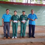 Công đoàn Cao su Bình Long tặng quà cho đoàn viên bị bệnh hiểm nghèo