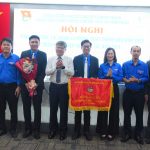 Đoàn Thanh niên VRG nhận cờ xuất sắc trong công tác Đoàn