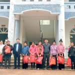 Công đoàn Cao su Lai Châu tặng quà người lao động nhân dịp Tết Nguyên đán 2024
