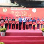 Công đoàn Cao su Việt Nam tổ chức Tết sum vầy cho người lao động