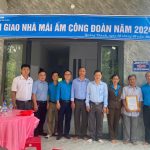 Trao nhà “Mái ấm Công đoàn” cho đoàn viên Cao su Bà Rịa