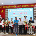 Cao su Phước Hòa tuyên dương 74 học sinh trúng tuyển Đại học năm 2024