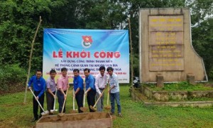 ĐTN VRG phối hợp cùng Tỉnh đoàn Bình Phước, ĐTN Cao su Đồng Phú, Phú Riềng khởi công Xây dựng hệ thống cảnh quan tại Bia kỷ niệm 70 năm Cách mạng Tháng 10 Nga