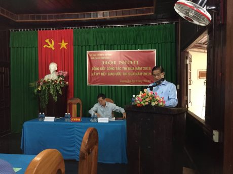 Ông Nguyễn Văn Luyến – TGĐ Cao su Phước Hòa Kampong Thom, đơn vị khối trưởng, báo cáo tại hội nghị