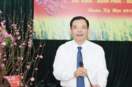 Bộ trưởng Bộ Nông nghiệp và PTNT Nguyễn Xuân Cường  phát biểu chúc mừng tại buổi gặp mặt