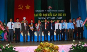 Ban chấp hành nhiệm kỳ 2020 - 2025 ra mắt đại hội