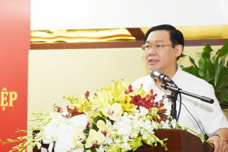Phó Thủ tướng Chính phủ Vương Đình Huệ phát biểu chỉ đạo tại buổi làm việc