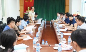 Ông Phan Viết Phùng - Phó ban TĐ TG VRG Phó BTC hội diễn quán triệt các nọi dung của hội diễn tại cuộ học các trưởng đoàn đơn vị tham gia