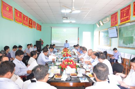 Quang cảnh buổi làm việc   ông Huỳnh Văn Bảo – TGĐ VRG và đoàn công tác các Ban chuyên môn của Tập đoàn với Cụm I vào ngày 16/11