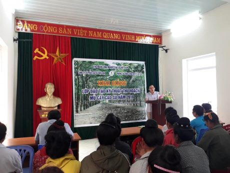 Tổng Giám đốc Phan Văn Lợi phát biểu chỉ đạo tại lớp đào tạo thu hoạch mủ cao su tháng 3 năm 2019
