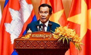 Thủ tướng Hun Sen phát biểu tại buổi gặp mặt.