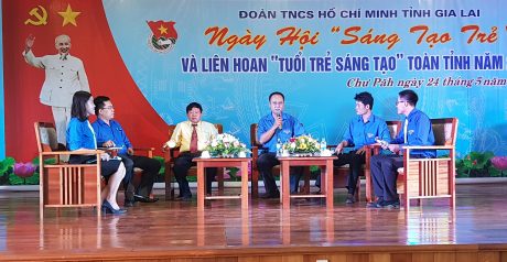 Lãnh đạo Đảng ủy Công ty và Đoàn TN tỉnh giao lưu đối thoại với ĐVTN Công ty