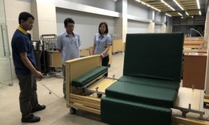 Một doanh nghiệp sản xuất giường y tế đang hoạt động tại KCN Nam Tân Uyên.