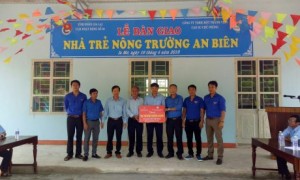 Đại diện ĐTN các đơn vị tại lễ khánh thành.