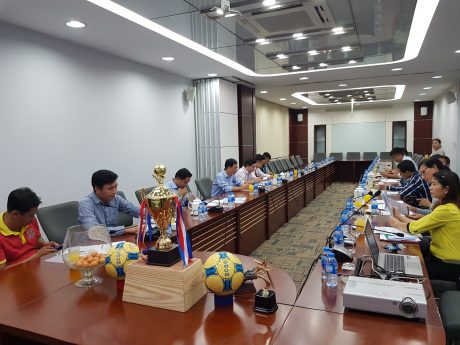 Quang cảnh Lễ công bố và bốc thăm giải bóng đá THANH NIÊN - VRG CUP năm 2019